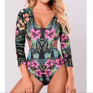 Fashion Nova | Floral Bodysuit